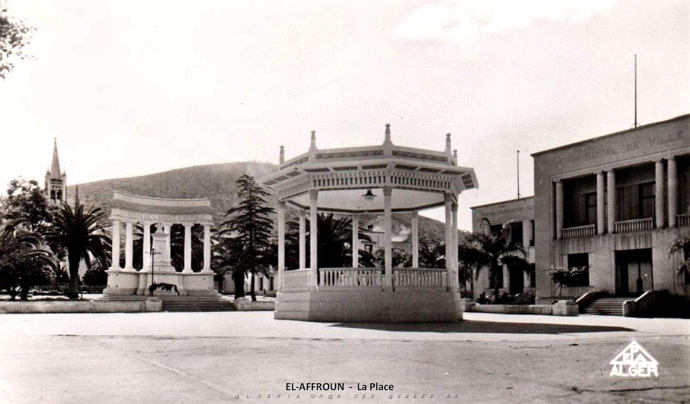 El-Affroun - Place.jpg